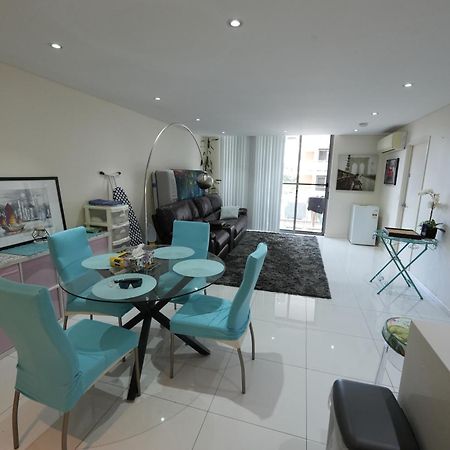 Parramatta Shared Apartment Sydney Exterior photo