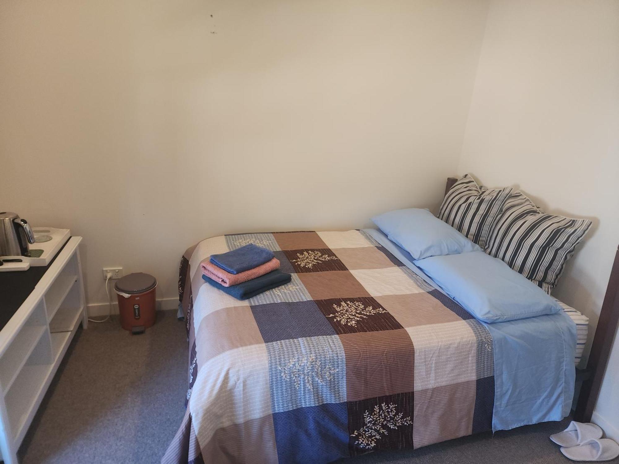 Parramatta Shared Apartment Sydney Room photo