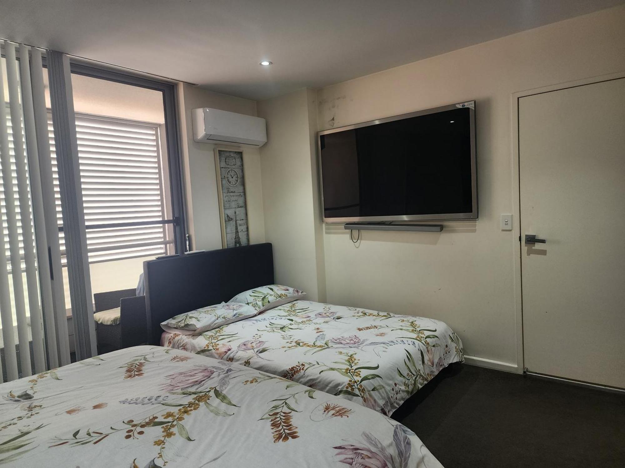 Parramatta Shared Apartment Sydney Exterior photo