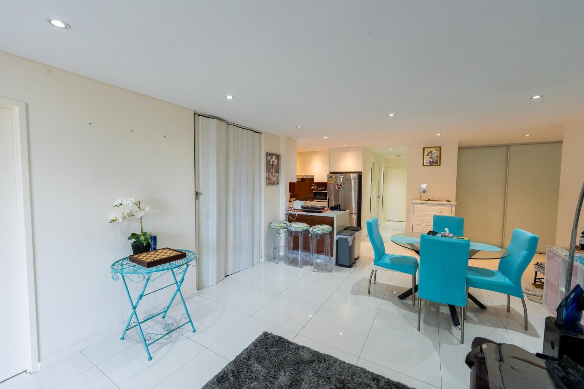 Parramatta Shared Apartment Sydney Room photo
